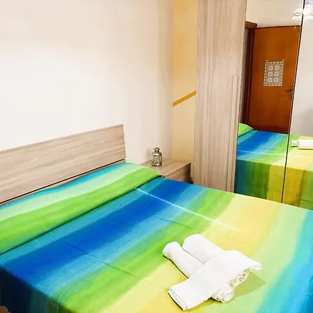 Casa Amodei 1 A Pochi Passi Dal Mare