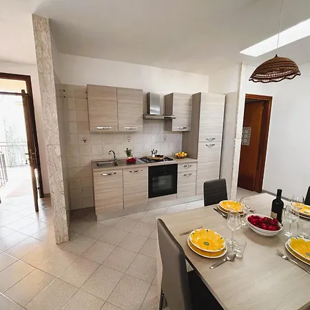 Apartment Casa Amodei 1 A Pochi Passi Dal Mare San Vito Lo Capo